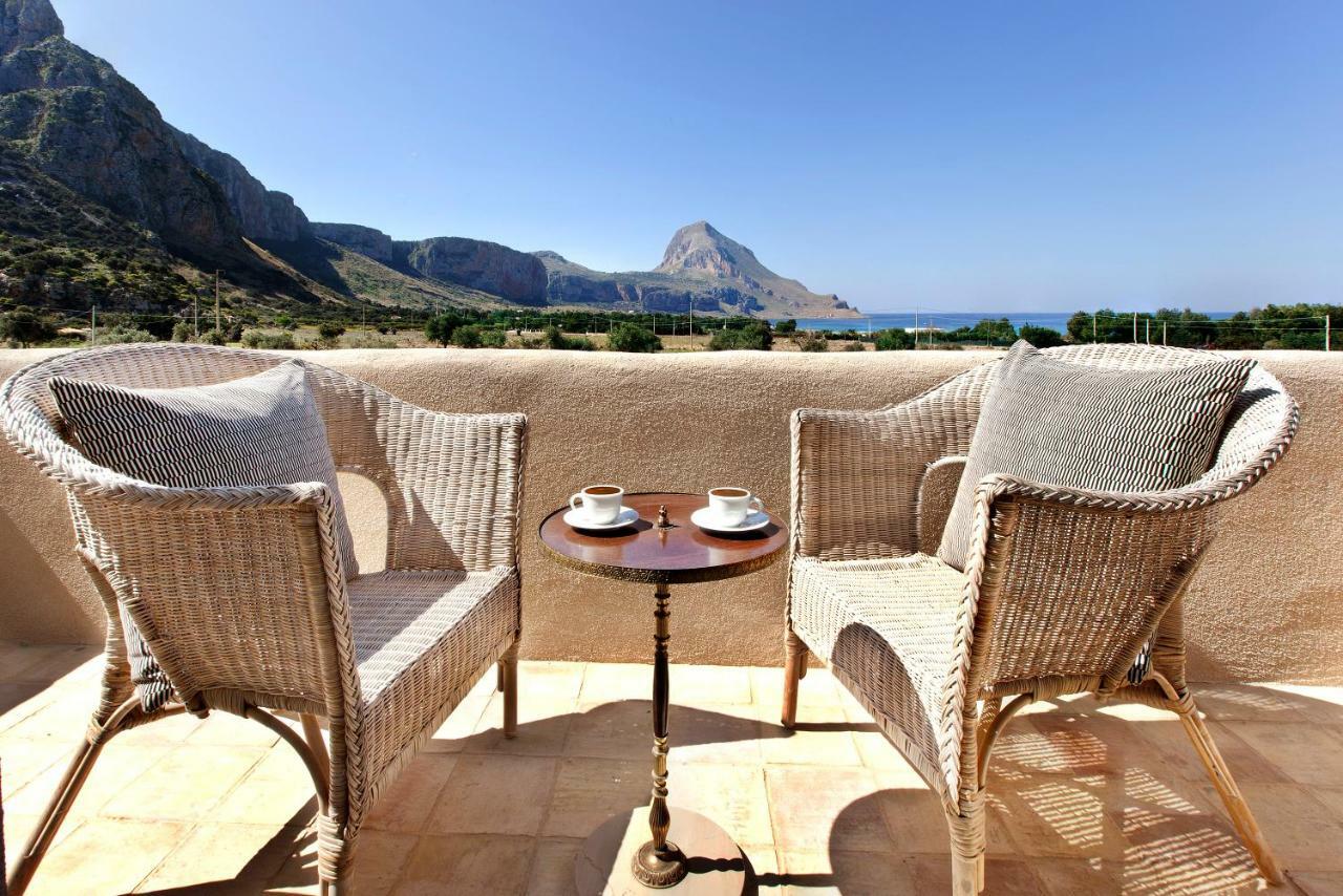 カステッルッツォ Baglio Giammaccaro Bed & Breakfast エクステリア 写真